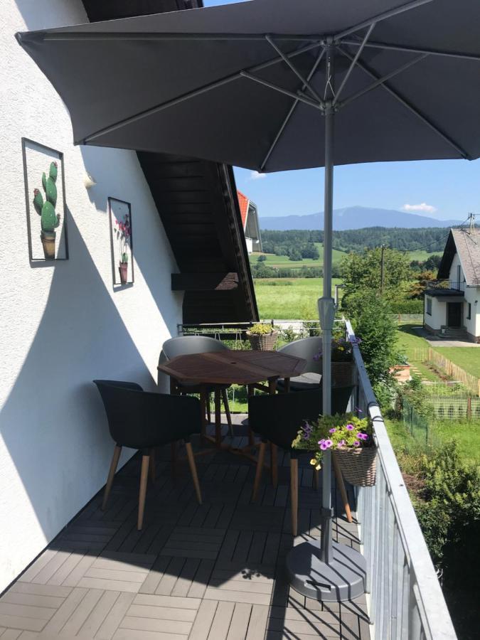Ferienwohnung Groessing Finkenstein am Faaker See Exterior foto